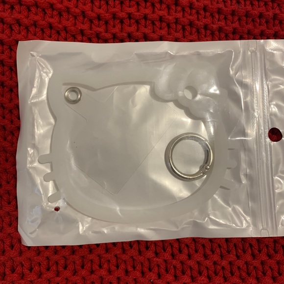 Hello Kitty Bundle - Picture 5 of 7